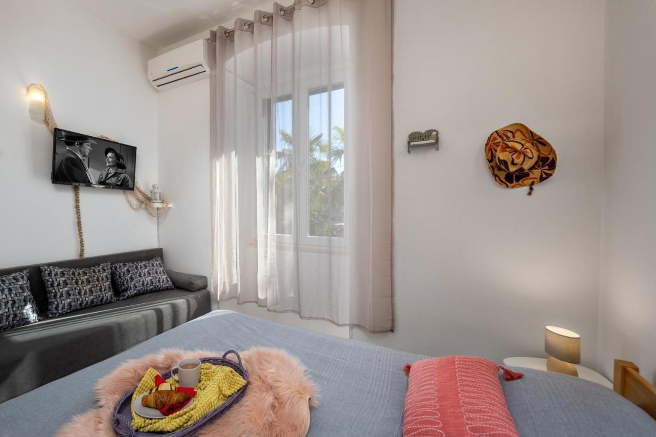 Naval Studio Apartment Rijeka Exteriör bild